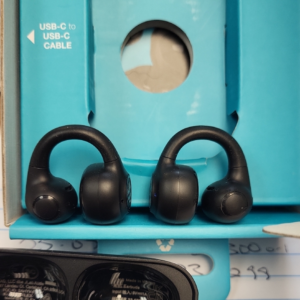 JLab Blue Box - Picture 4 of 4